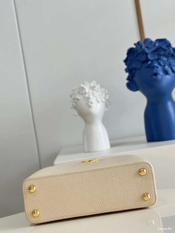 CAPUCINES VUITTON LOUIS BB 0503
